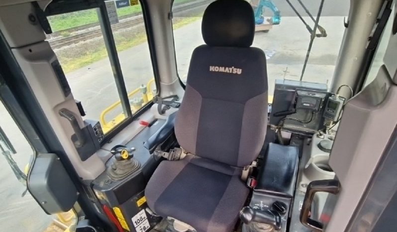 2017 Komatsu D65PXI-18 full